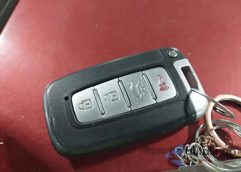 2011 Hyundai Sonata Se from USA, damaged, VIN 5NPEC4AC4BH064318